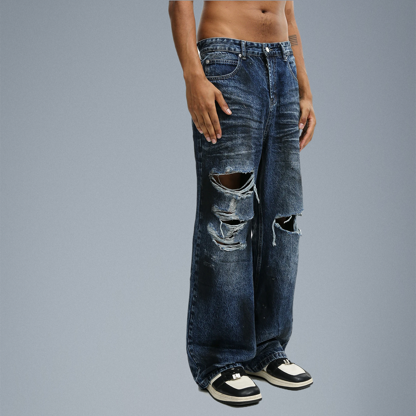 Urban Distressed Baggy Jeans